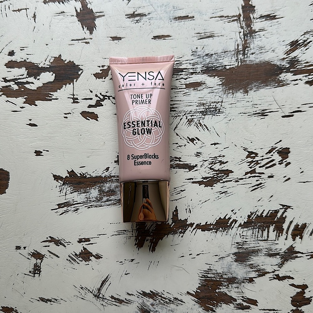 Yensa essential glow primer